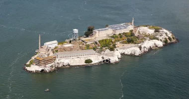 Alcatraz 2.0: Fmr. FBI agent floats 'perfect' new prison site that would scare even most hardened criminals