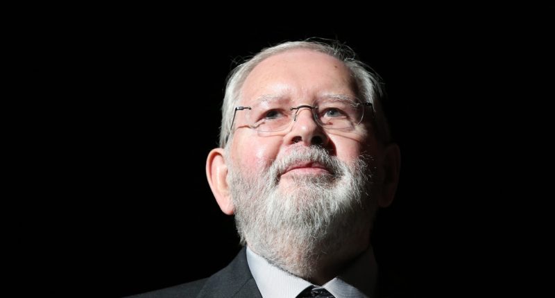 Alf Clausen, Emmy-winning composer for ‘The Simpsons,'  dies at 84