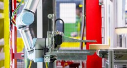 Amazon develops a robot that ‘feels’ touch, just like its human workers