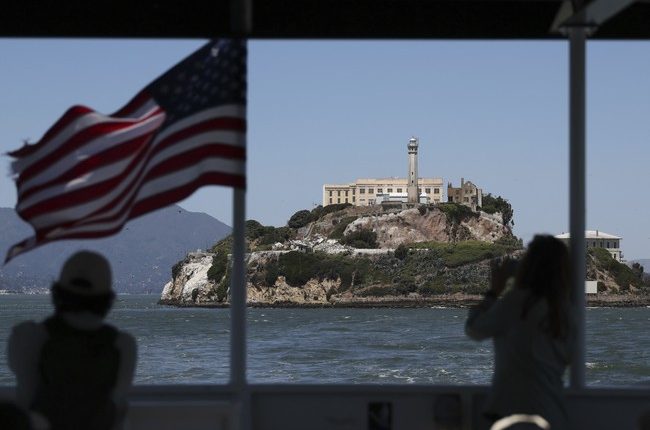 An Alcatraz Alternative: Former FBI Agent Has a Better Idea