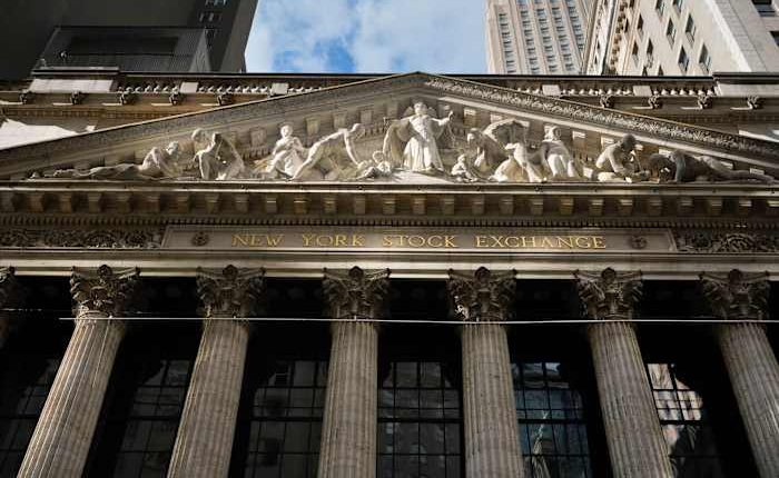 Asian shares are mostly higher after Wall St breaks its winning streak