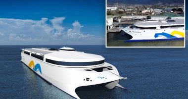 Aussie shipbuilding launches largest electric vehicle ever made
