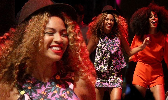 Beyonce surprises Solange onstage as she performs at Coachella
