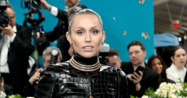 Body-language expert on Miley Cyrus' awkward Met Gala reunion with ex