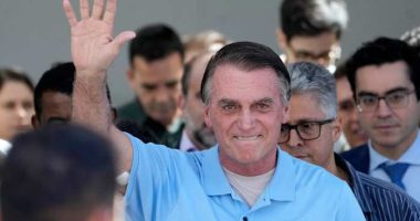 Brazilian ex-President Jair Bolsonaro leaves hospital after recovering from bowel surgery