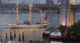 Brooklyn Bridge is hit by boat in jaw-dropping footage