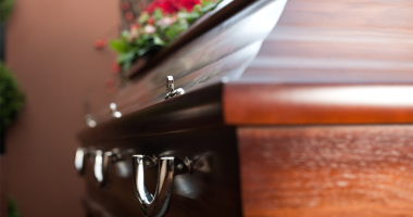 California family sues funeral home after finding wrong body in uncle's casket