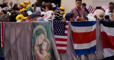 Can Pope Leo remain a U.S. citizen now that he's a foreign head of state?