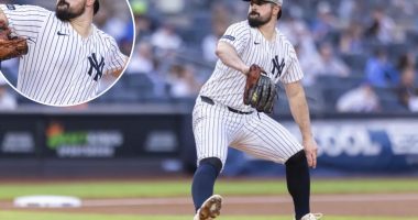 Carlos Rodon finds way to keep Mets in check in hard-fought outing