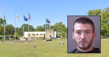 Cemetery worker dug up grave for urn with ring inside: Cops
