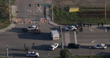 Chicago police shooting in Hammond, Indiana leaves suspect dead after car crash near Dearborn Avenue and Gostlin Street: CPD