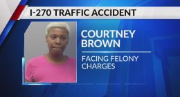 Children critically hurt; mother accused of walking away from St. Louis crash