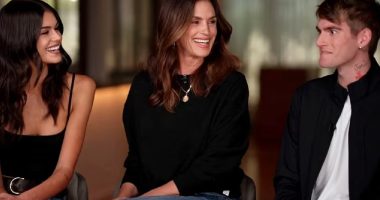 Cindy Crawford's kids reveal what it’s like to follow a supermodel mom