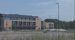 City council reconsiders vote for Enmarket arena parking project
