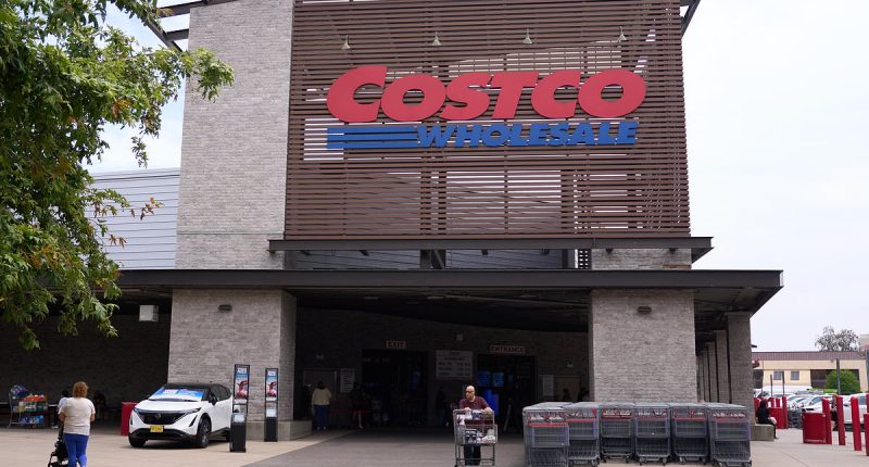 Costco follows in footsteps of rival to speed up checkout