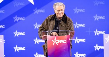 Court nixes Steve Bannon's bid to rehear contempt appeal