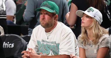 Dave Portnoy hard launches romance with Camryn D'Aloia at Celtics game
