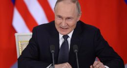 'Dead man walking' Putin rarely steps foot outside Kremlin - experts