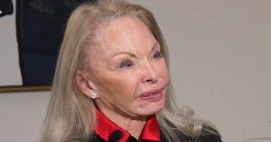 Distraught women show what plastic surgeon did to their faces