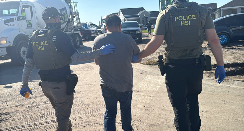 Dozens of illegal immigrants arrested at Florida construction sites
