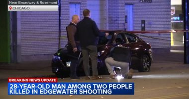 Edgewater shooting: Derrell Givens ID'd as 1 of 2 killed in Chicago shooting in 6300-block of North Broadway, officials say