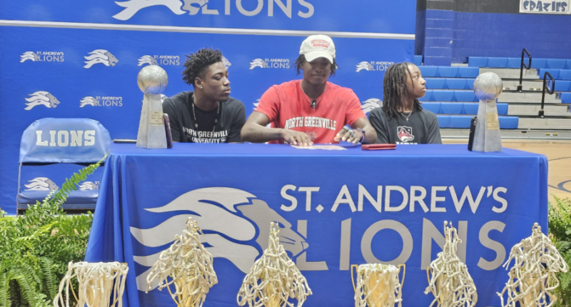 Edwards signs with North Greenville