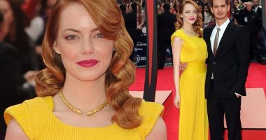 Emma Stone wows in bright dress at the premiere of Spider-man 2