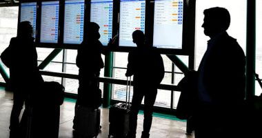 Expedia cites lower demand for US travel for weaker-than-expected revenue