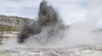 Explosion warnings at Yellowstone as popular tourist spot is closed