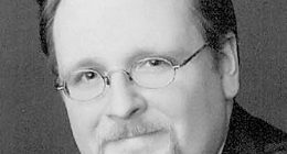 Black and white headshot of Christian Steffen.