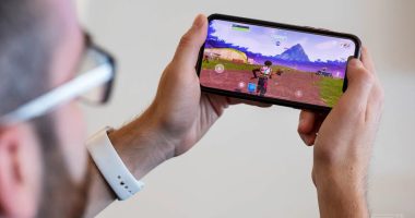Fortnite is finally back on US iPhones