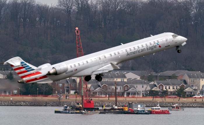 Hotline between military and air traffic controllers in Washington hasn't worked for over 3 years