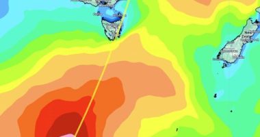 Huge waves to pound thousands of kilometres of coastline
