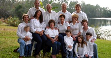 Is it rude to keep non-relatives out of my family reunion?