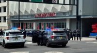 Jacksonville police secure AR-16, more weapons from armed suspect