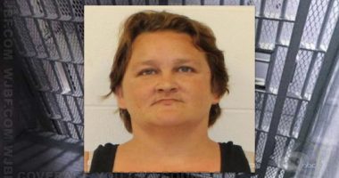 Johnson Co. woman arrested on 10 counts of Child Molestation