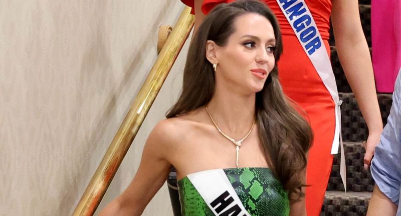 Jordon Hudson humiliated at pageant amid Bill Belichick troubles