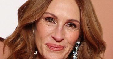 Julia Roberts reveals devastating family loss in emotional post