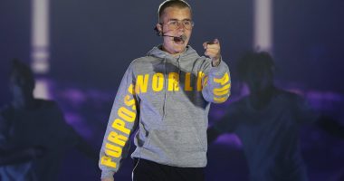 Justin Bieber shocks fans with SZA duet at surprise concert