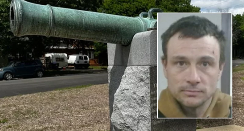 Kansas man allegedly stole rare, historic 800-pound cannon from park for drug money: report
