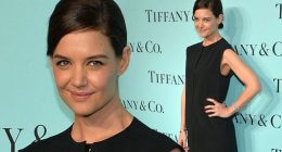 Katie Holmes (FINALLY) nails her perfect look in short '60s minidress