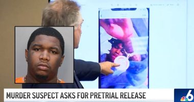 Killer took selfies with victim's gold medallion, chain: DA