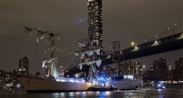 LIVE: Mexican navy training vessel hits New York's Brooklyn Bridge