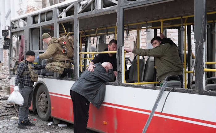 Long-range Russian attacks continue to kill Ukrainians amid ceasefire deadlock