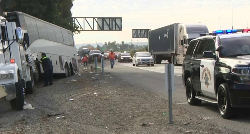 Los Angeles tour bus crash leaves 1 dead, 32 hospitalized on Mother's Day