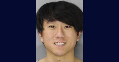 Man drove mom's body covered in McDonald's wrappers: Cops
