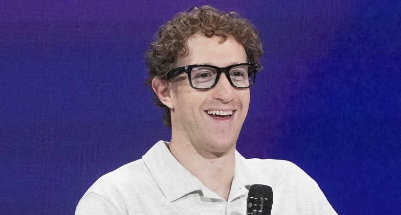 Mark Zuckerberg leaves crowd speechless as he reveals terrifying plan