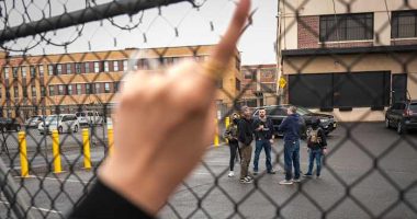 Mayor of Newark, New Jersey, released after arrest at immigration detention center