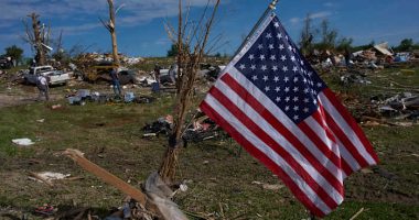 More storms take aim at central US, where many are digging out from tornado damage