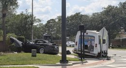 Passenger on ACCESS LYNX bus killed, 3 others injured in Orange County crash